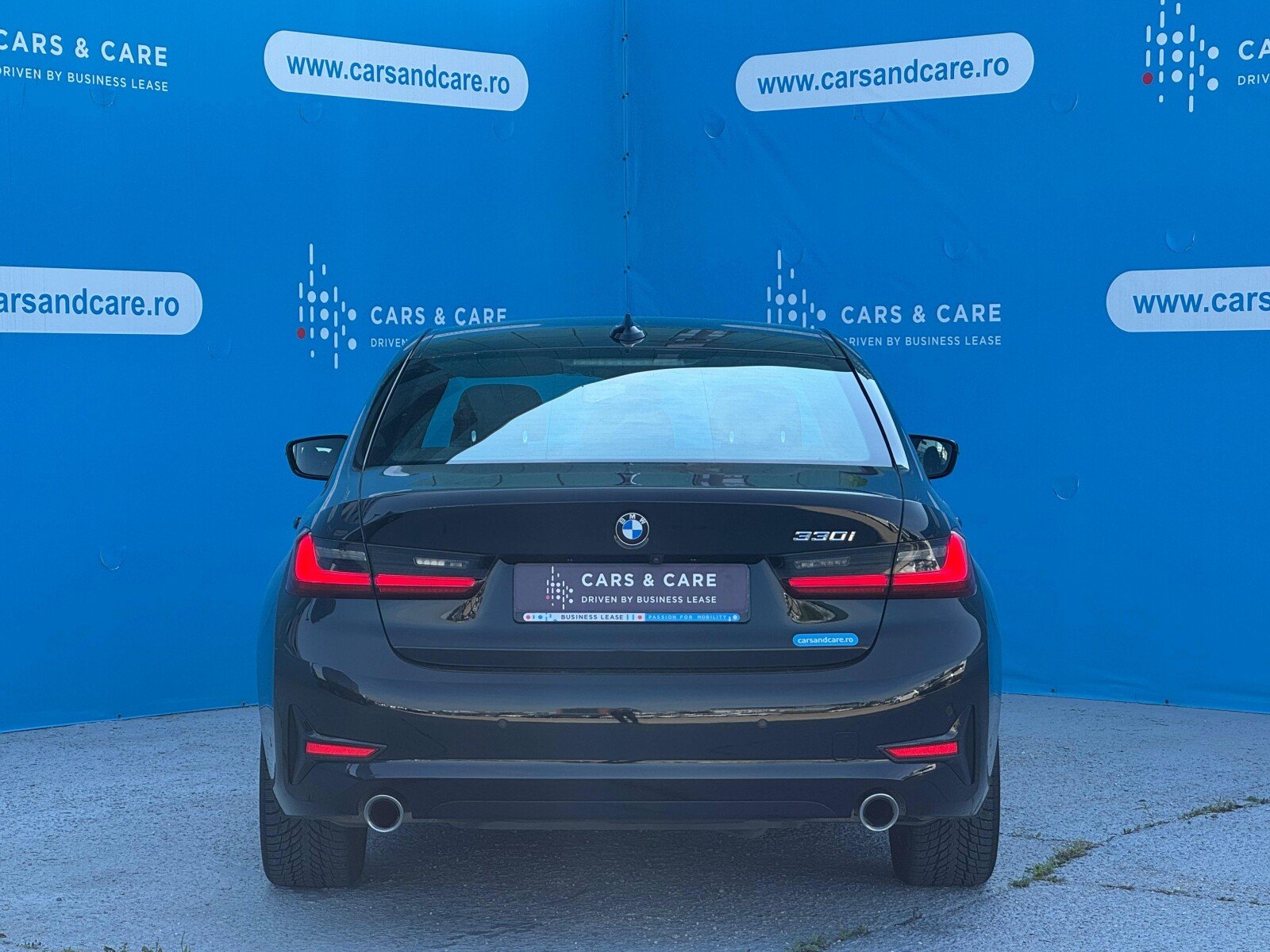 BMW 330