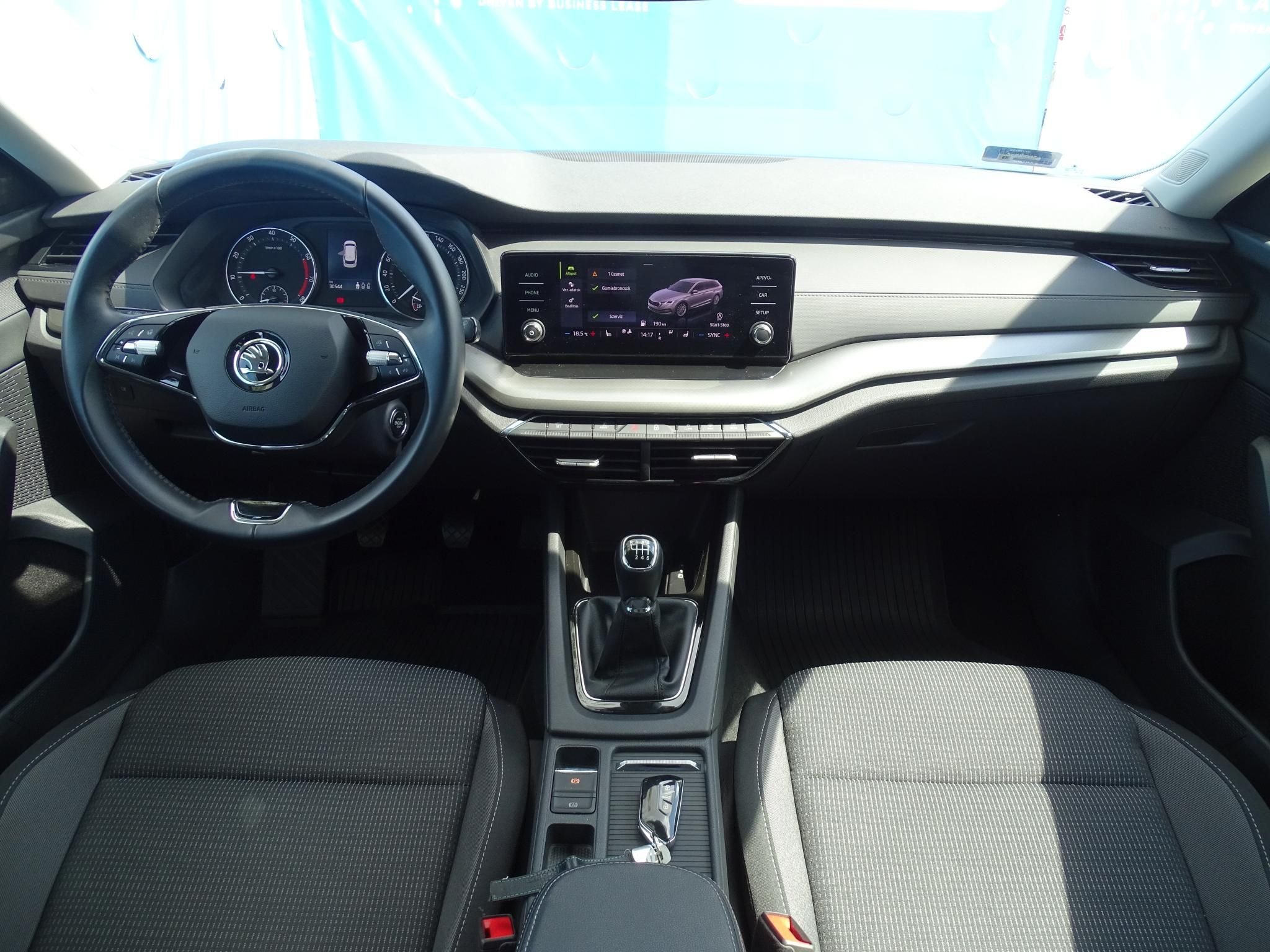 SKODA OCTAVIA