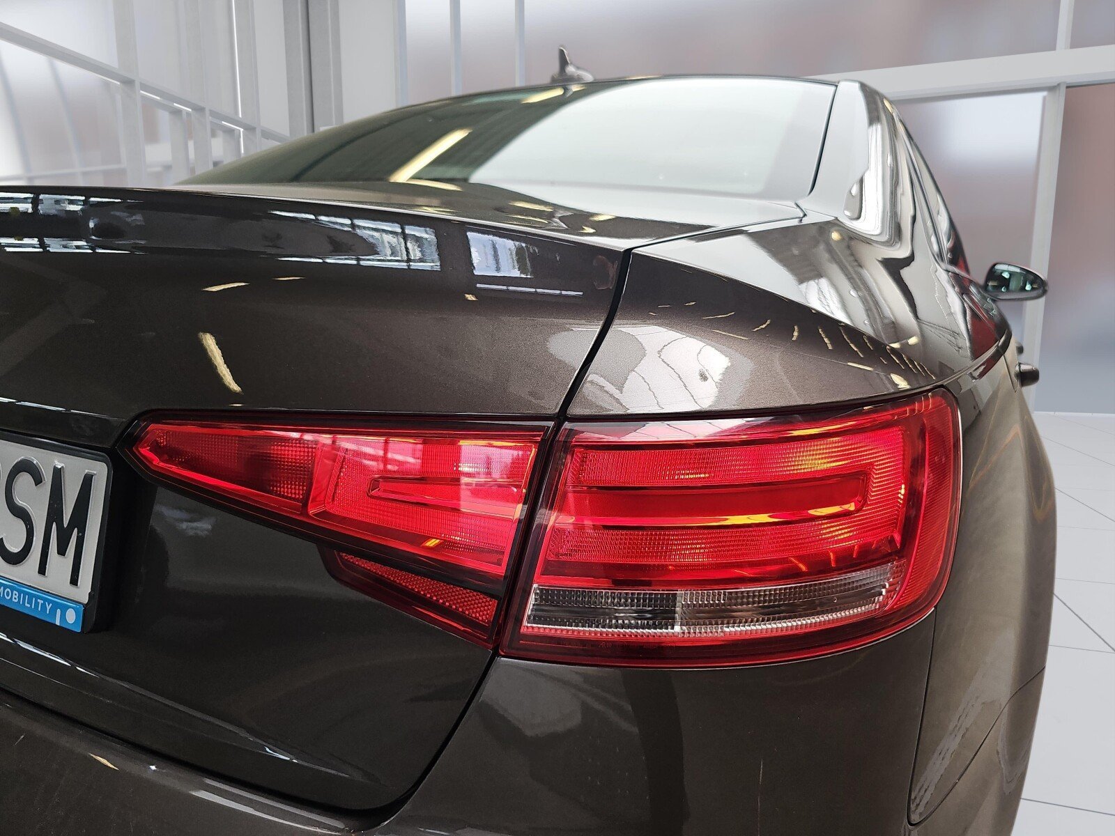 Audi A4 Limousine