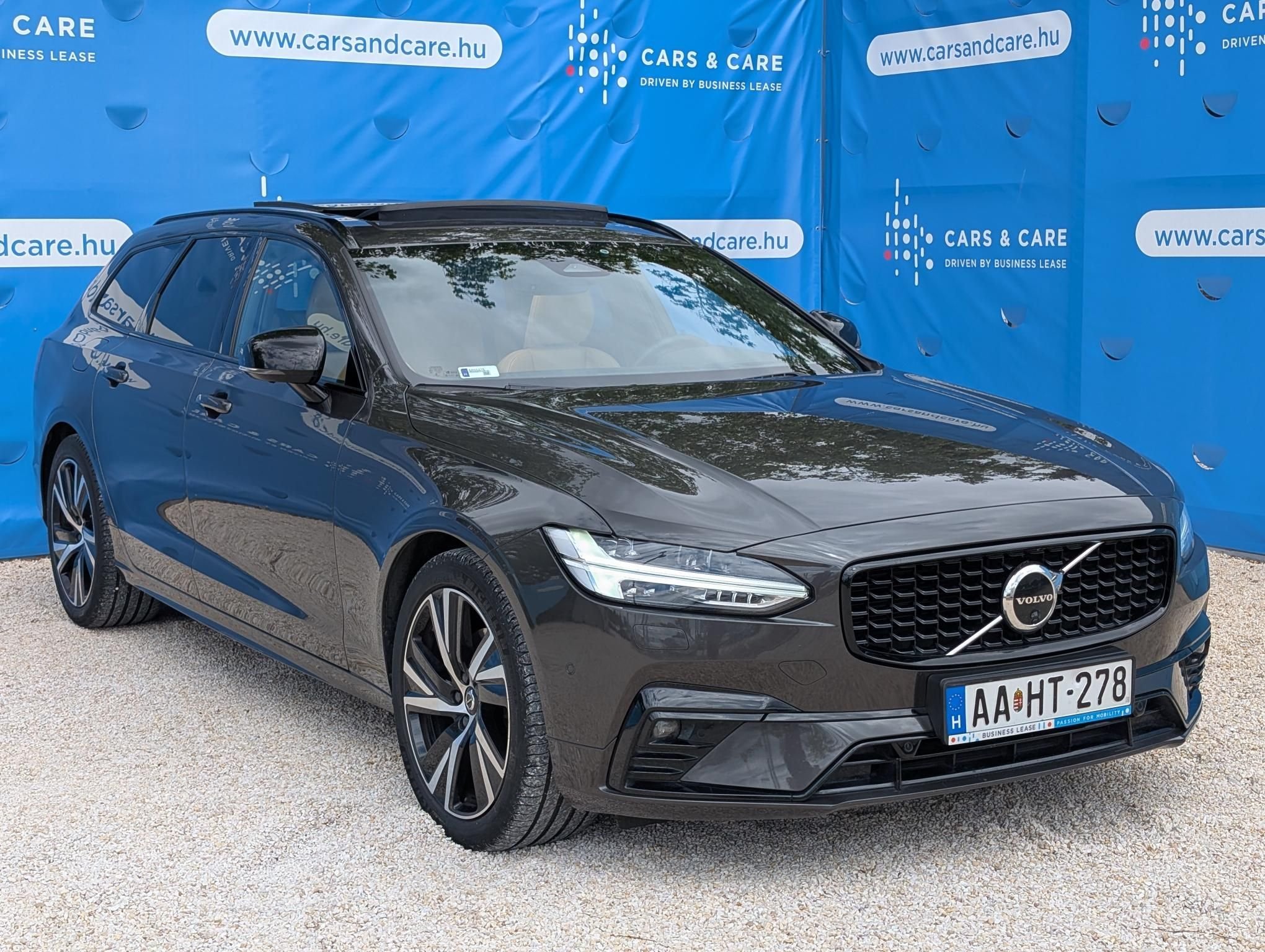 VOLVO V90
