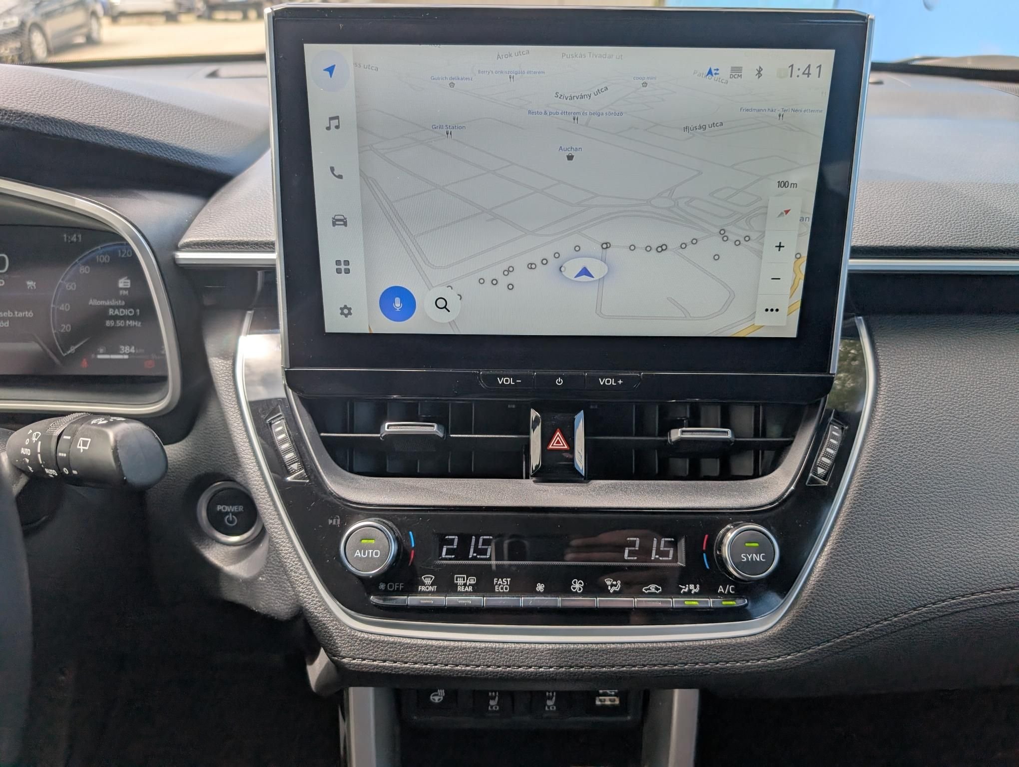 TOYOTA COROLLA CROSS