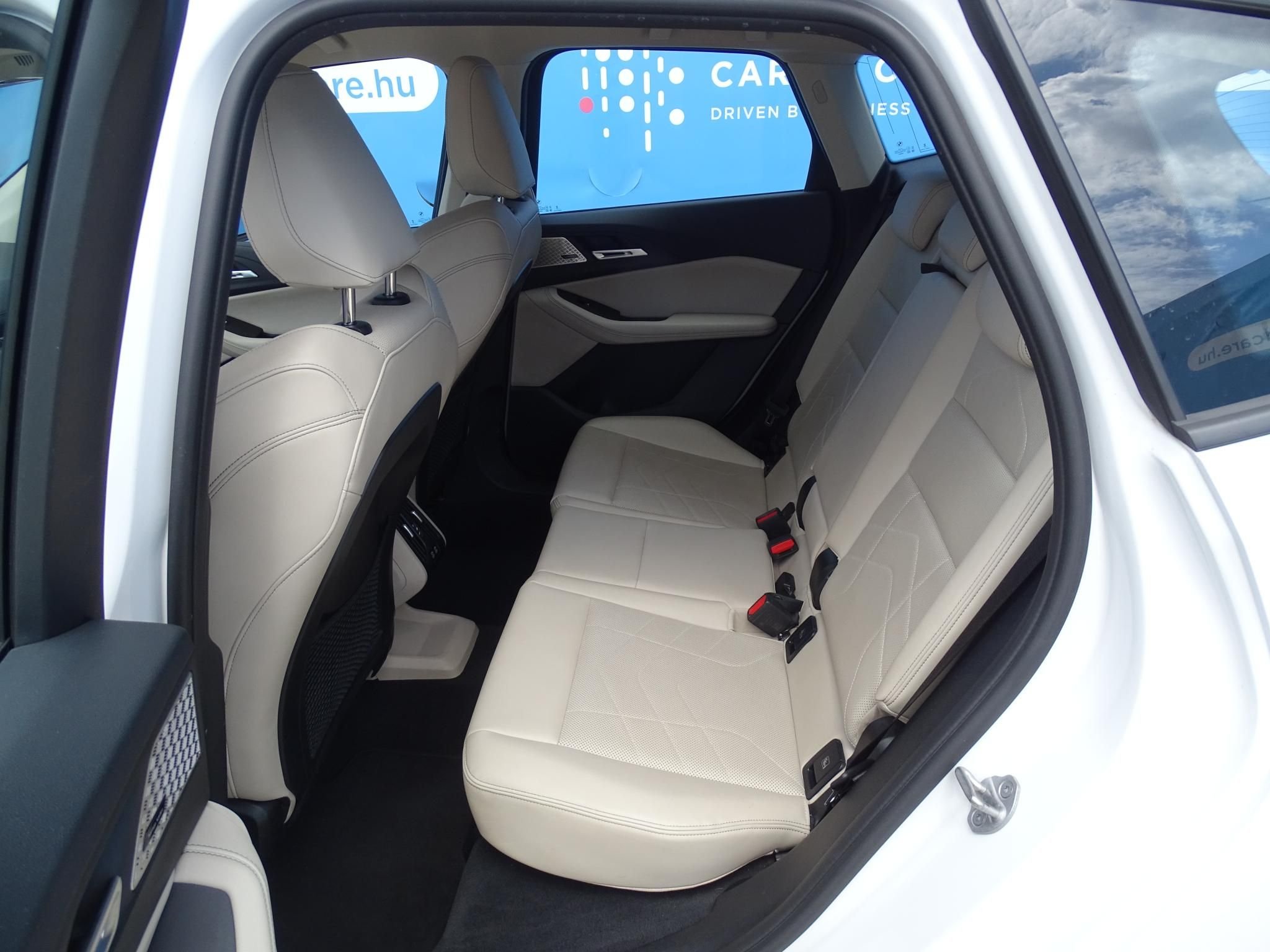 BMW 223