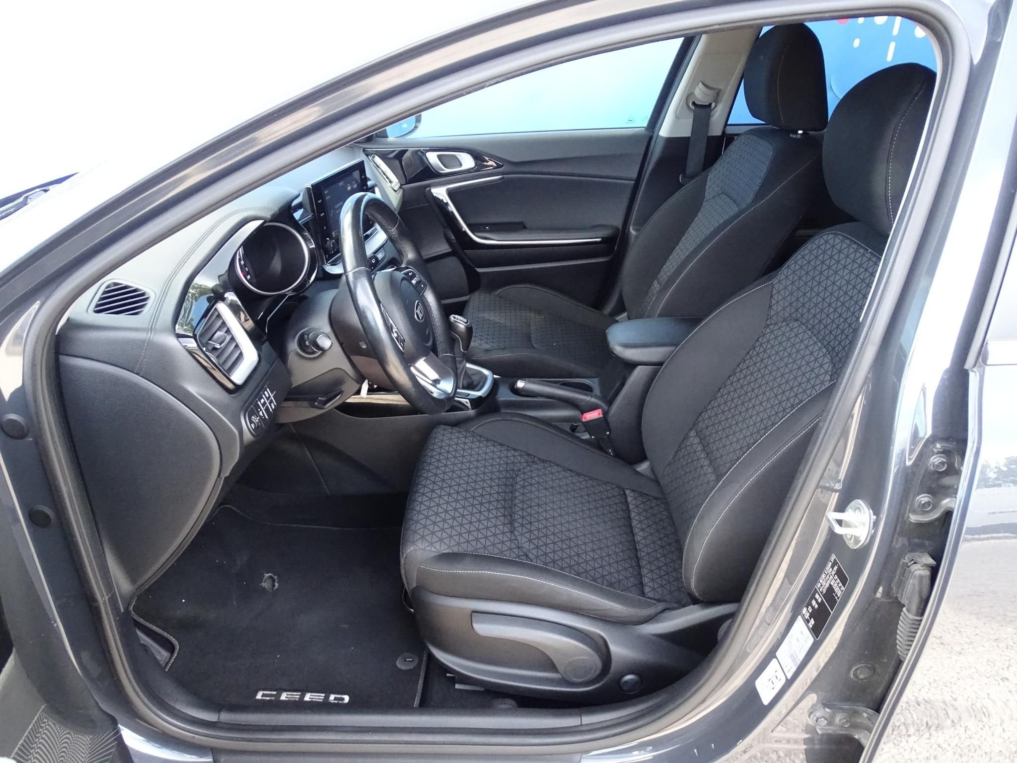KIA CEE'D