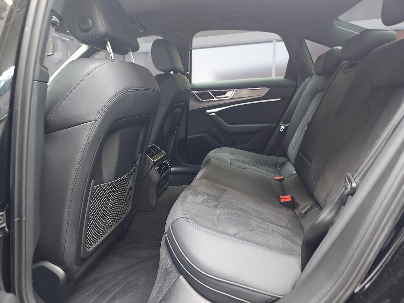 Audi A6 Limousine