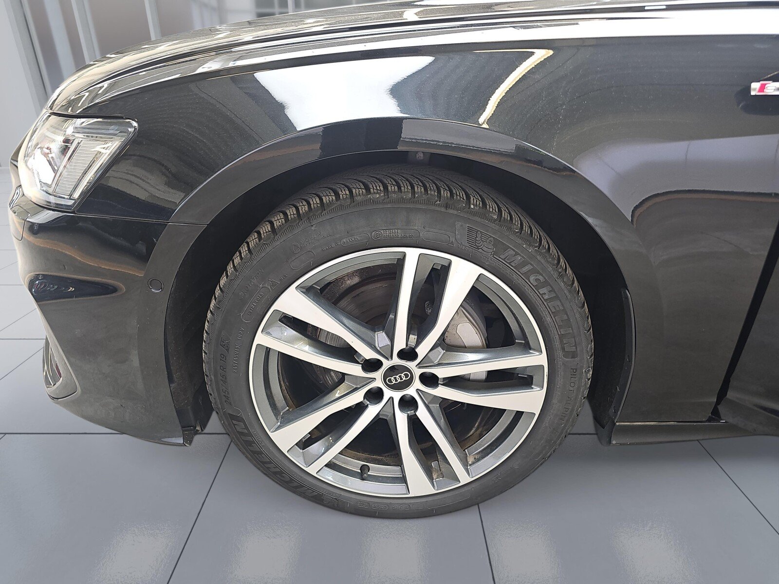 Audi A6 Limousine