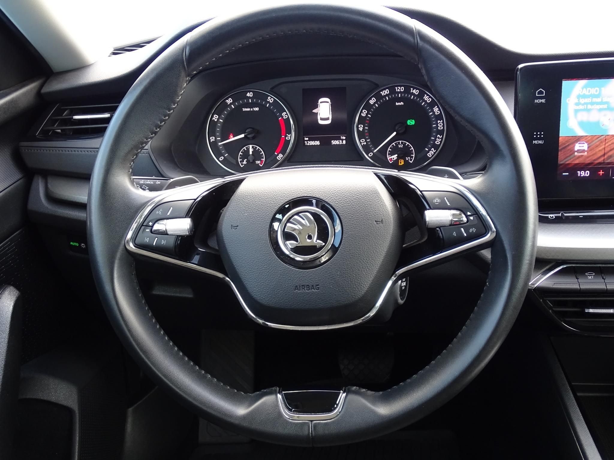 SKODA OCTAVIA