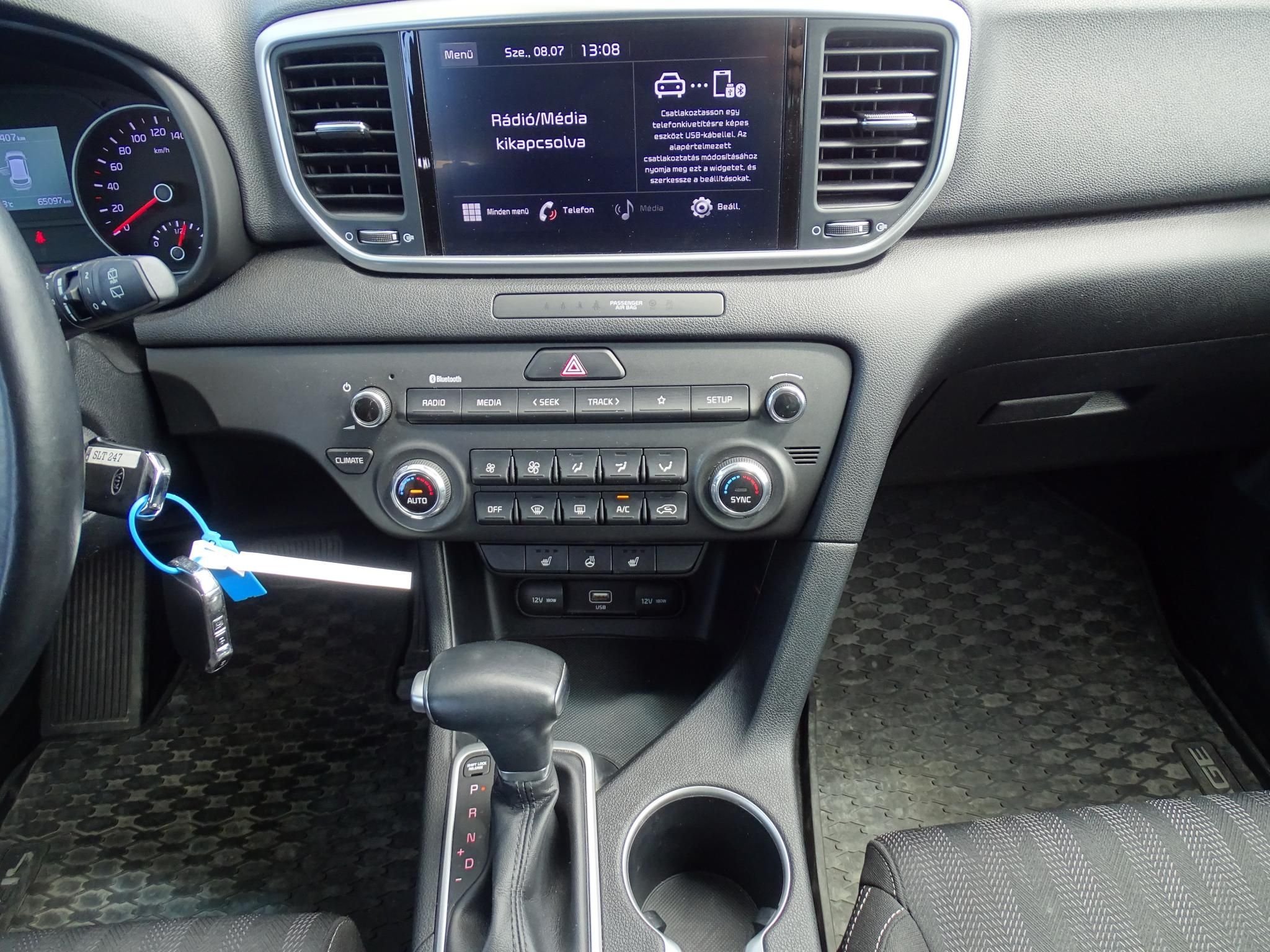 KIA SPORTAGE