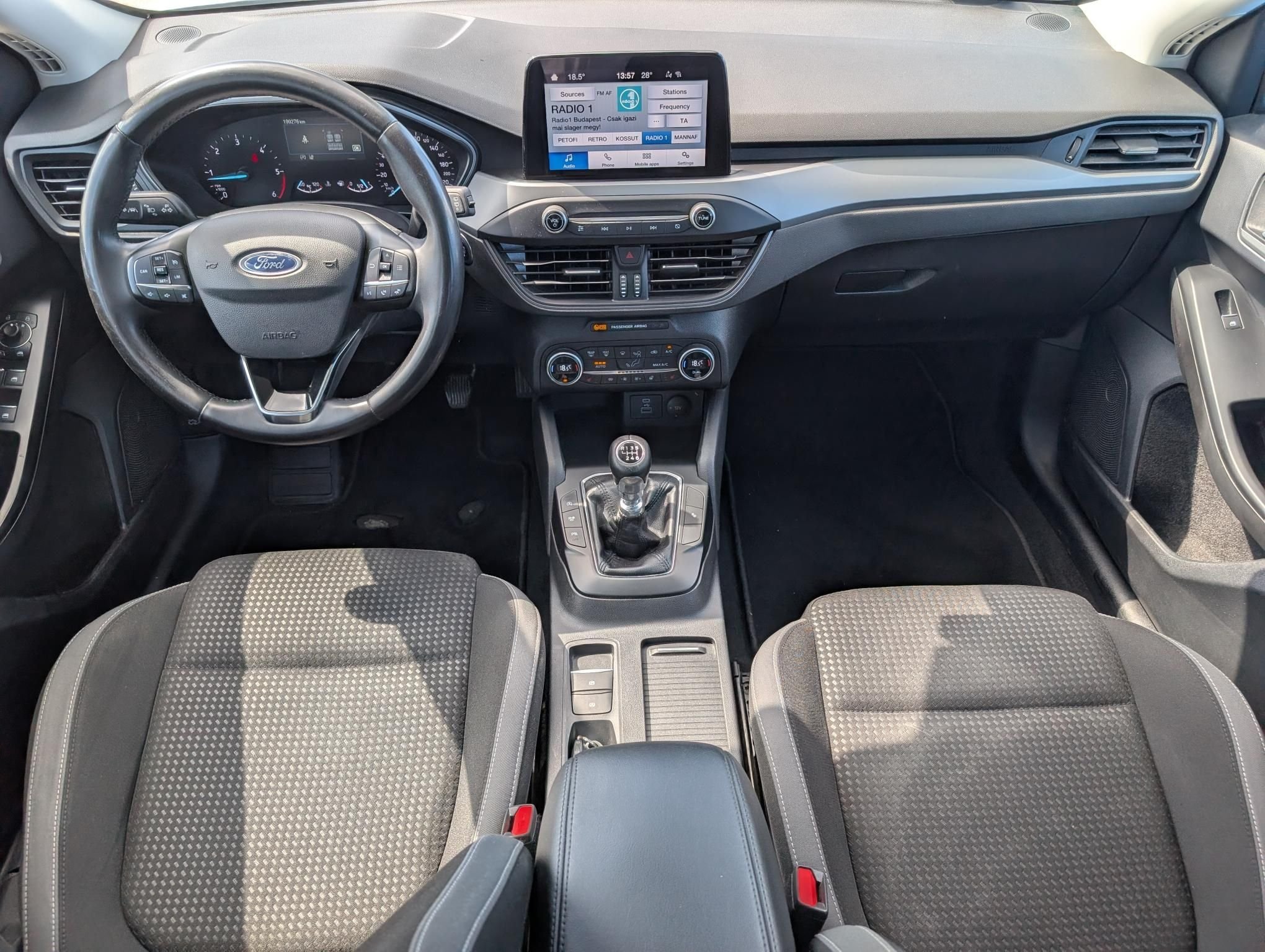 FORD FOCUS