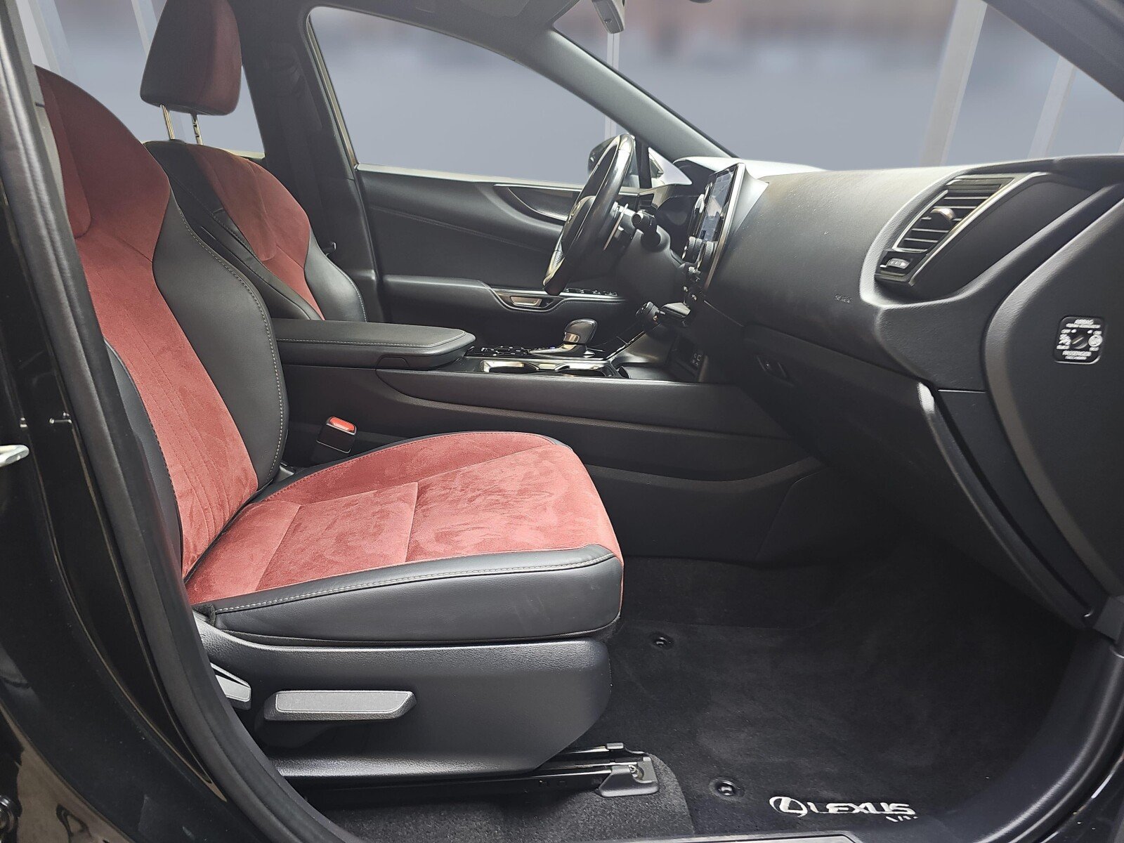 Lexus NX 350H