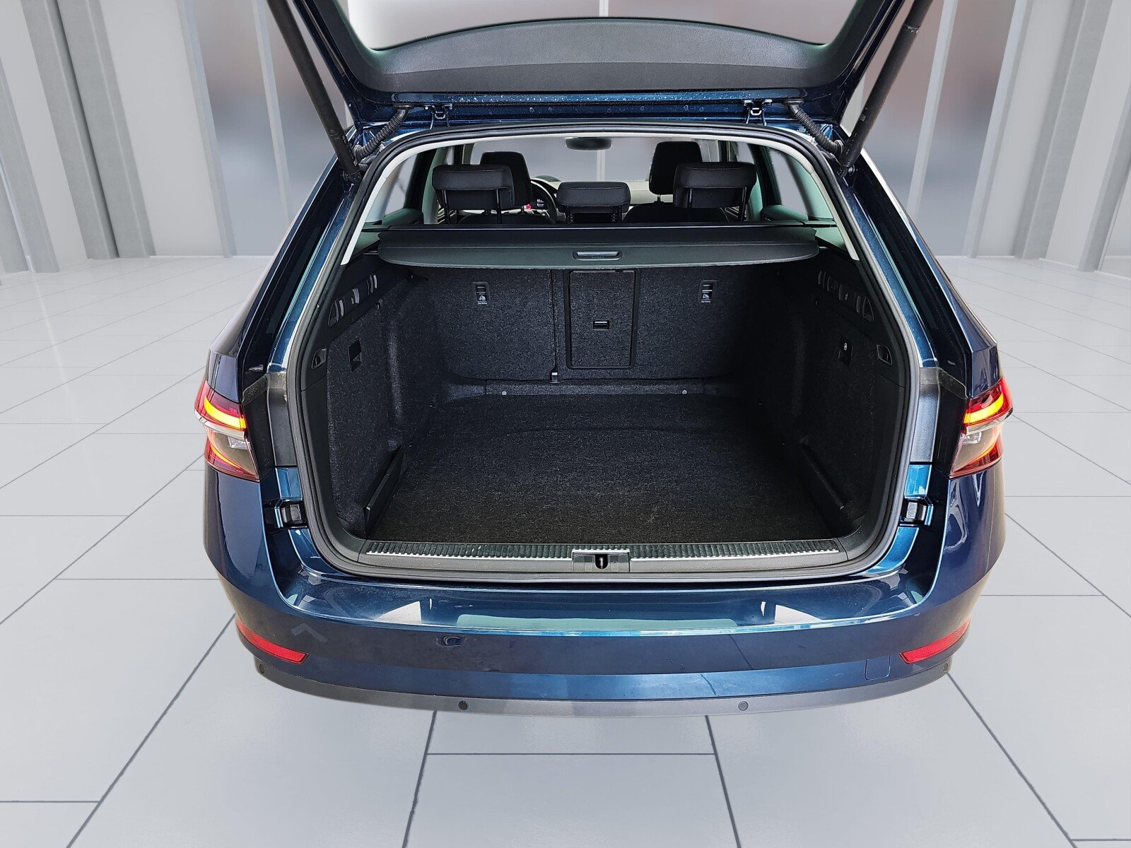 Skoda Superb Combi