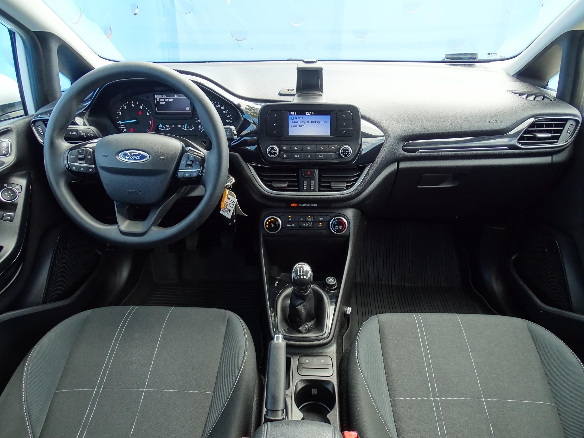 FORD FIESTA