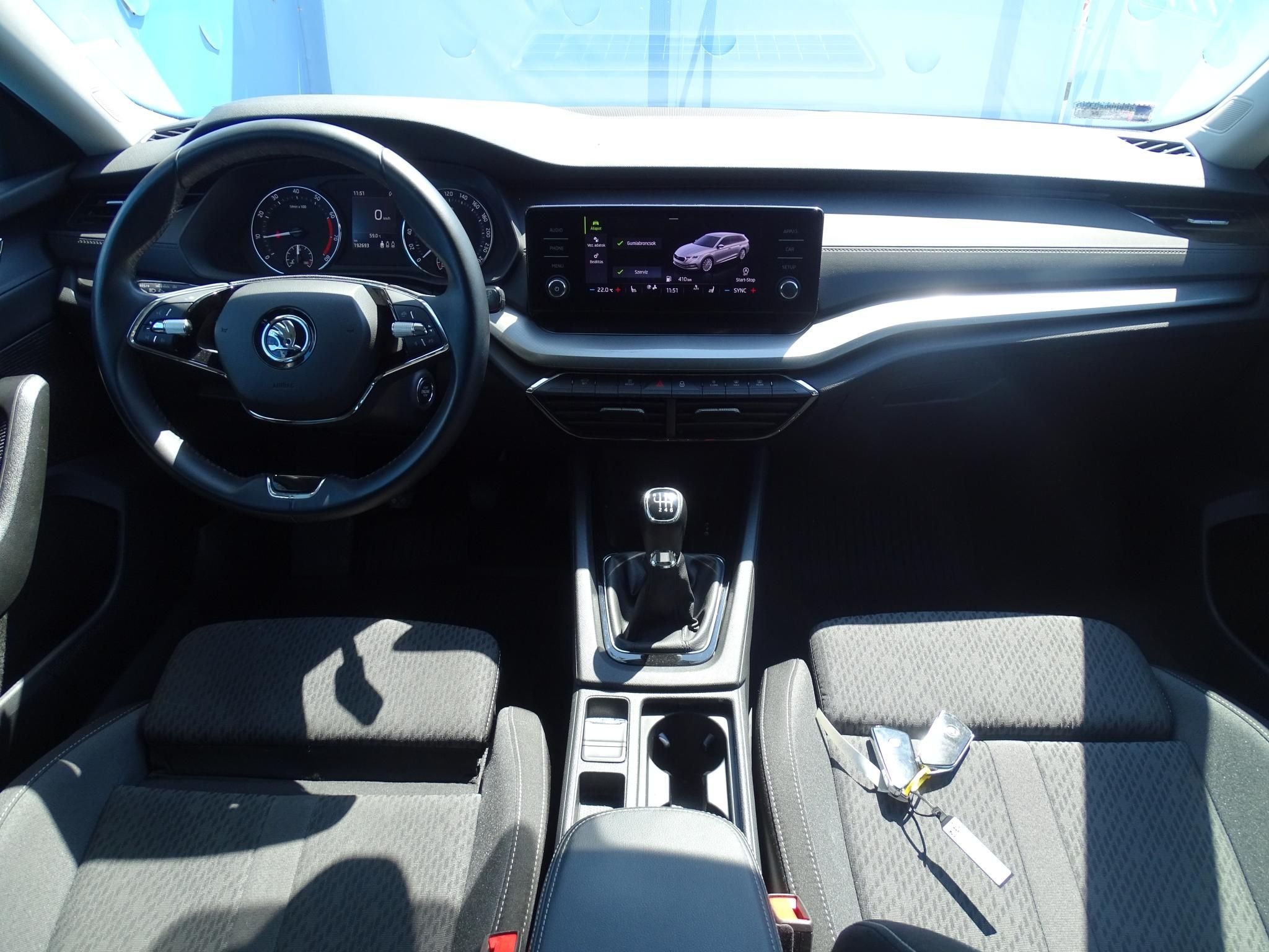 SKODA OCTAVIA