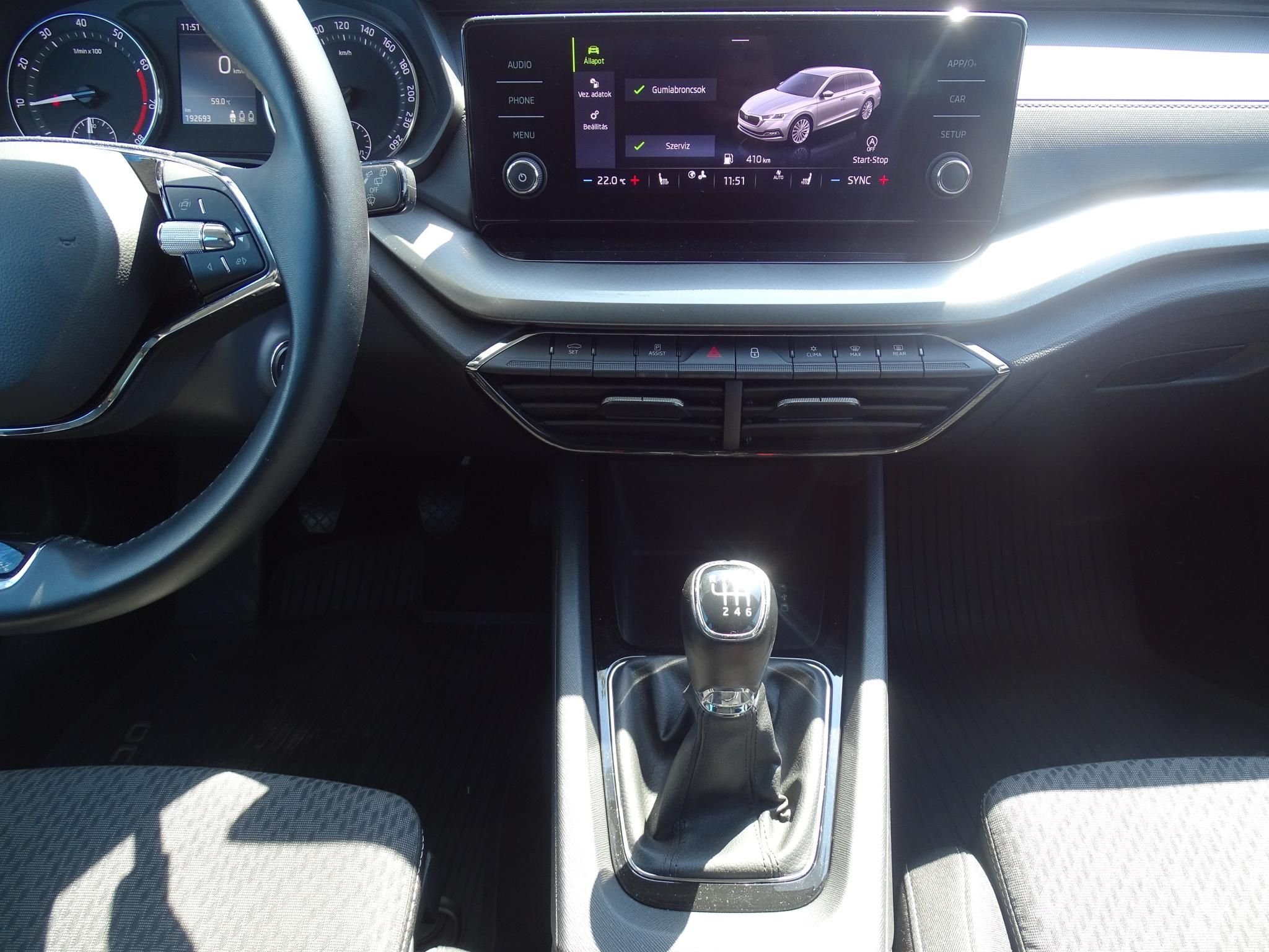 SKODA OCTAVIA