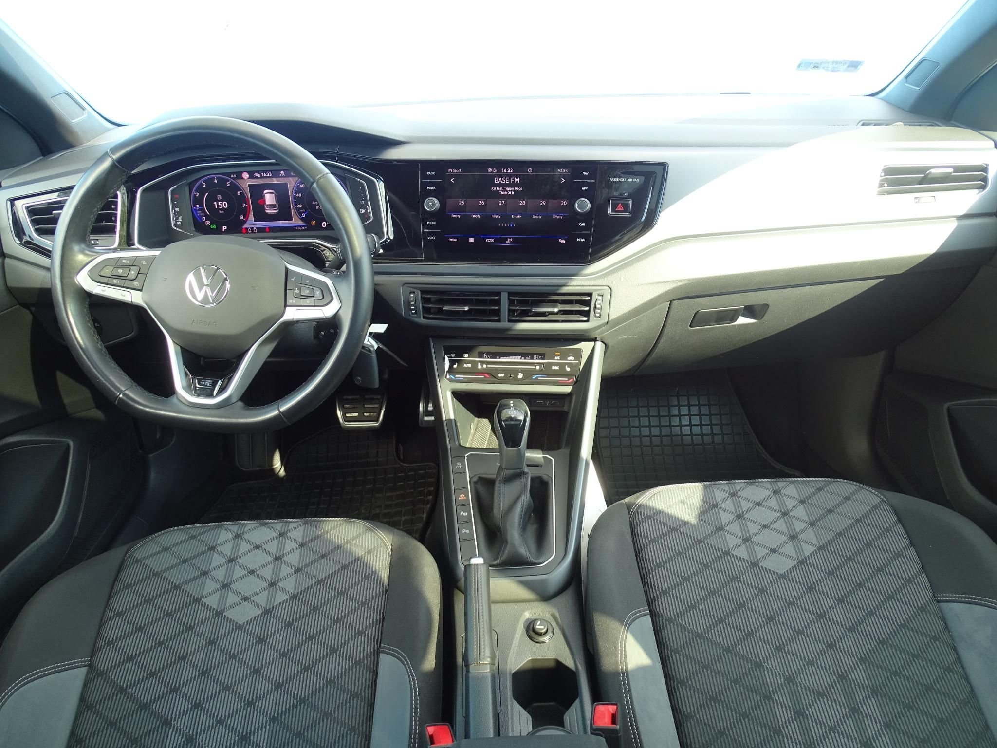 VOLKSWAGEN TAIGO