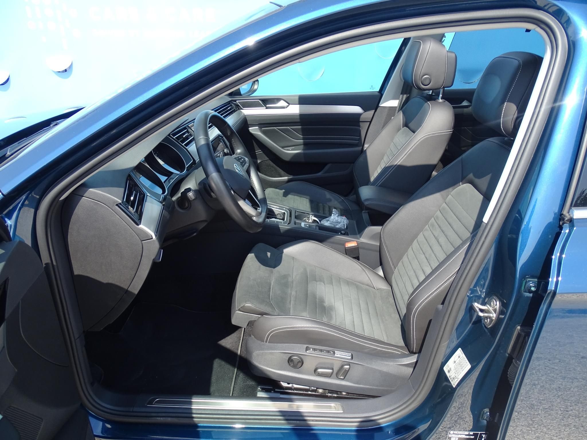 VOLKSWAGEN PASSAT VIII