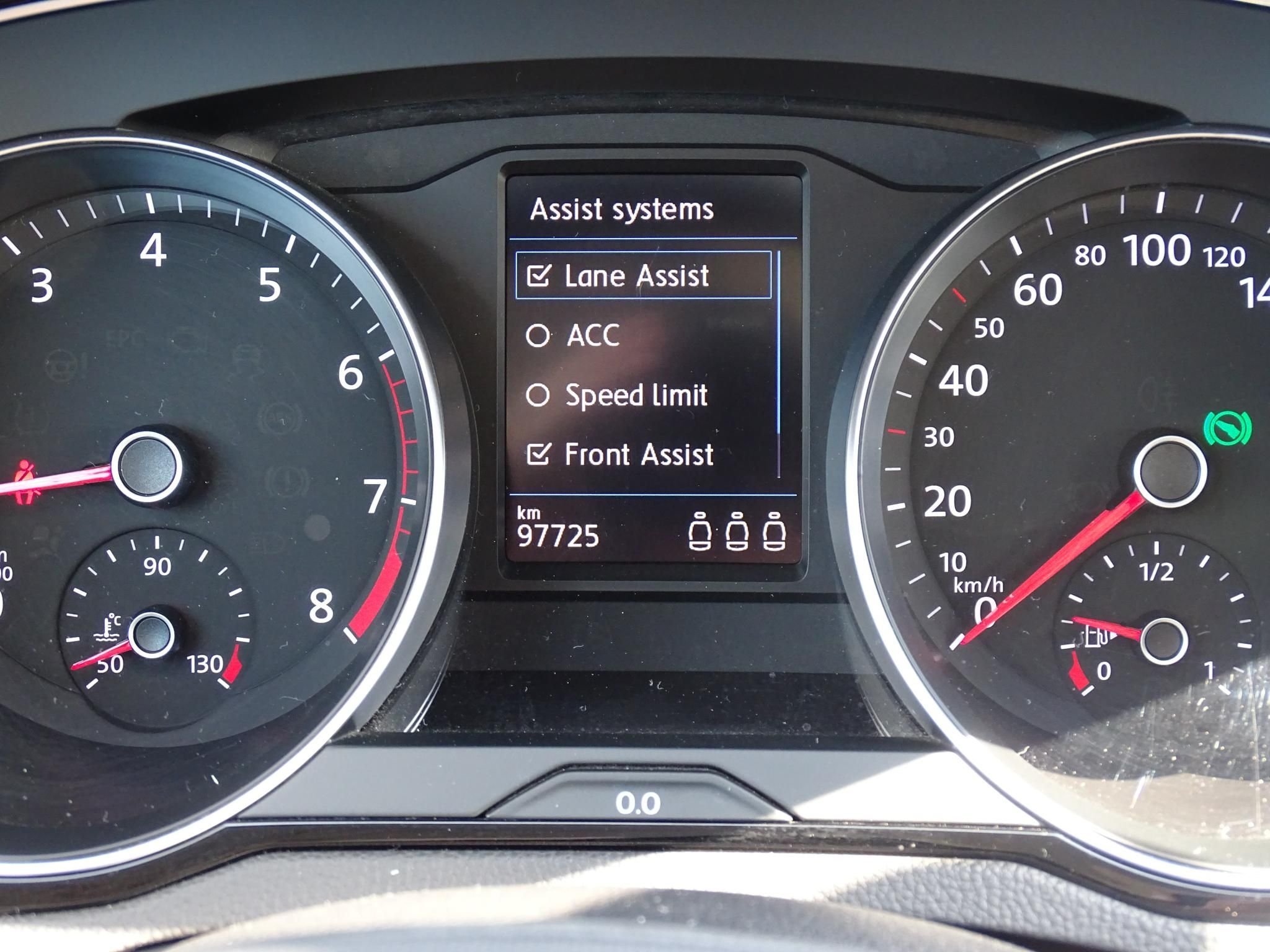 VOLKSWAGEN PASSAT VIII