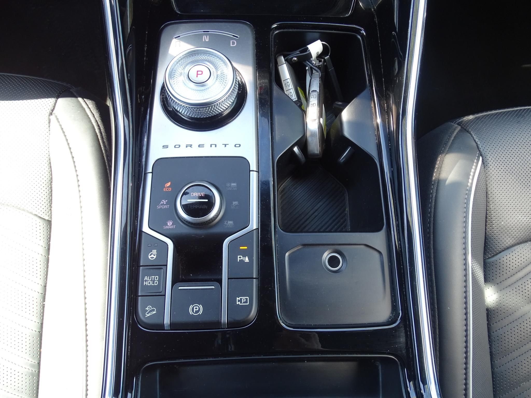KIA SORENTO
