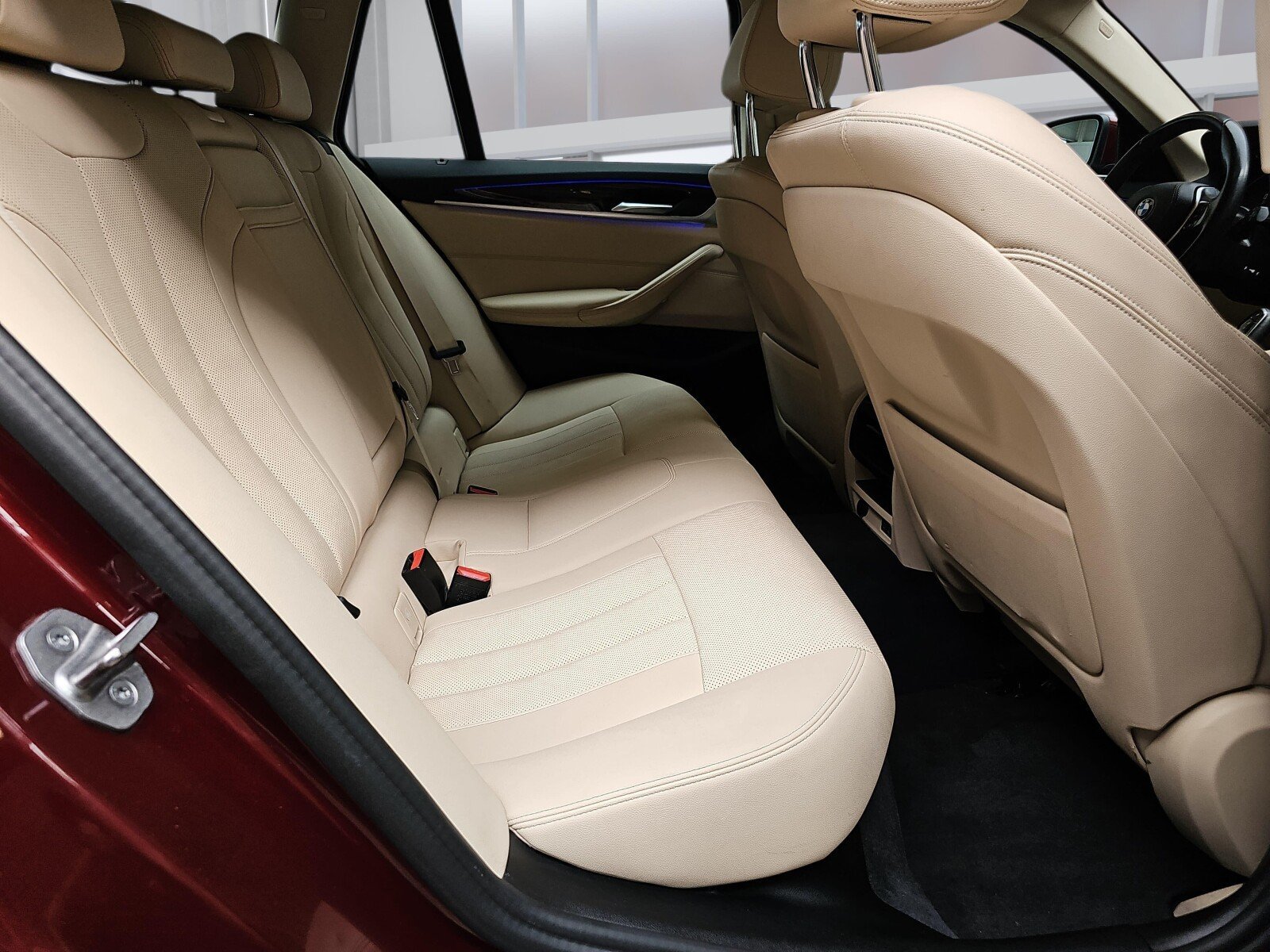 BMW 518