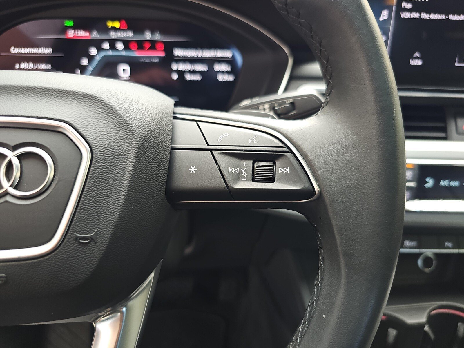 Audi A4 Limousine