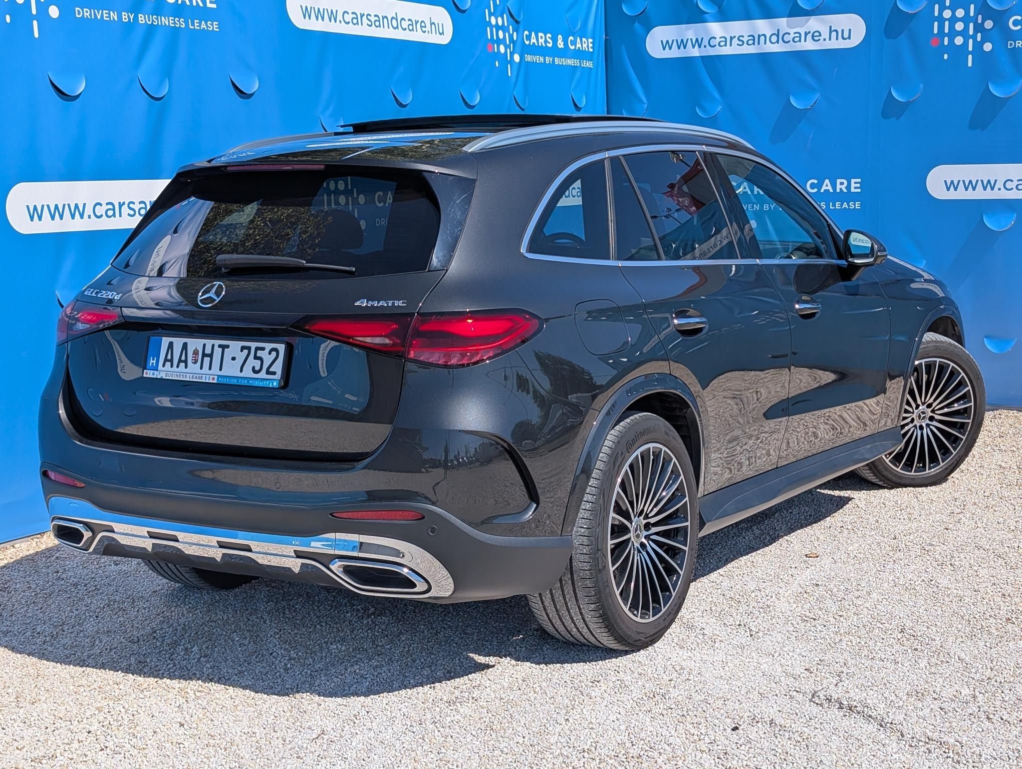 MERCEDES-BENZ GLC 220