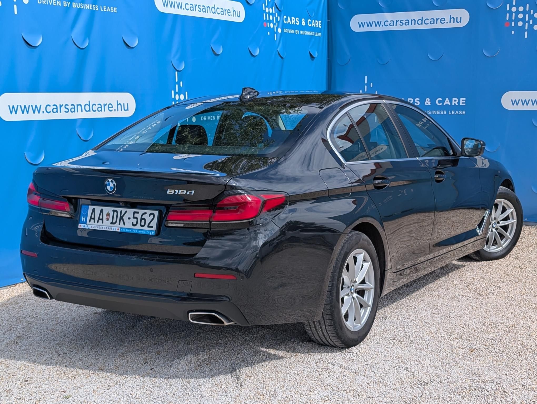 BMW 518