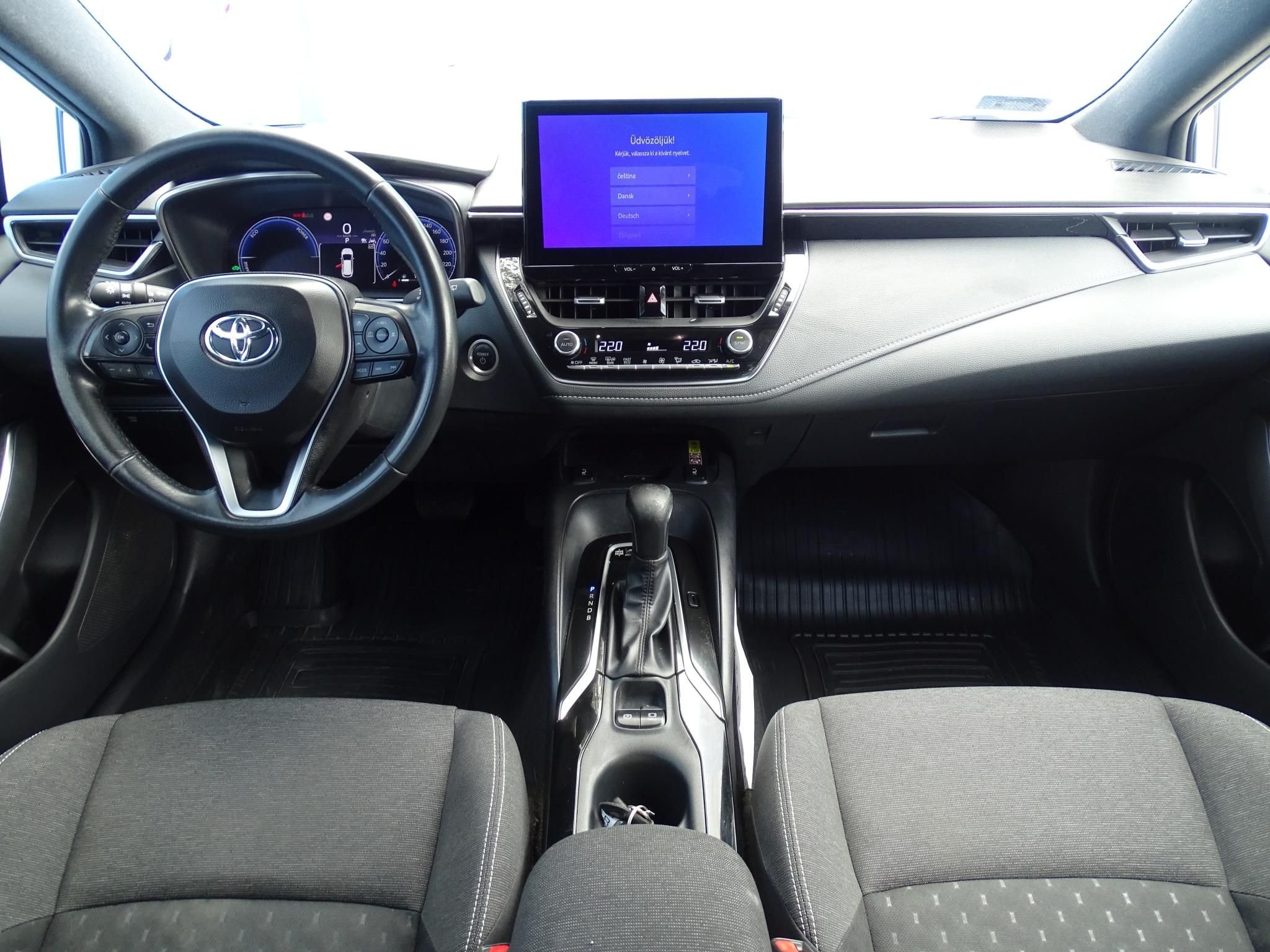 TOYOTA COROLLA