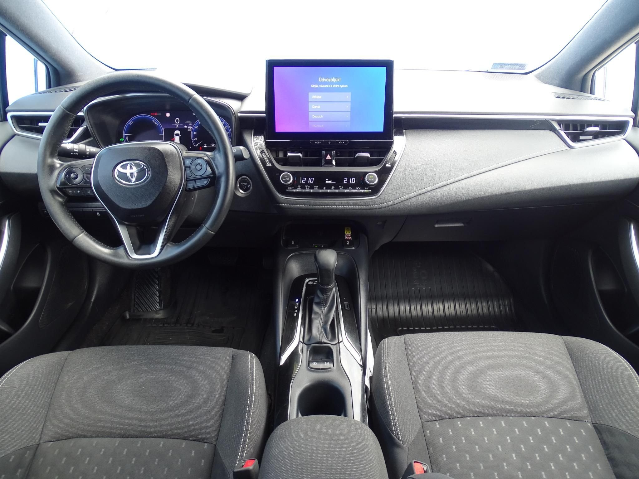 TOYOTA COROLLA
