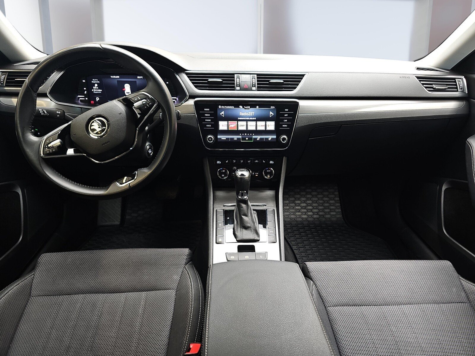 Skoda Superb Combi
