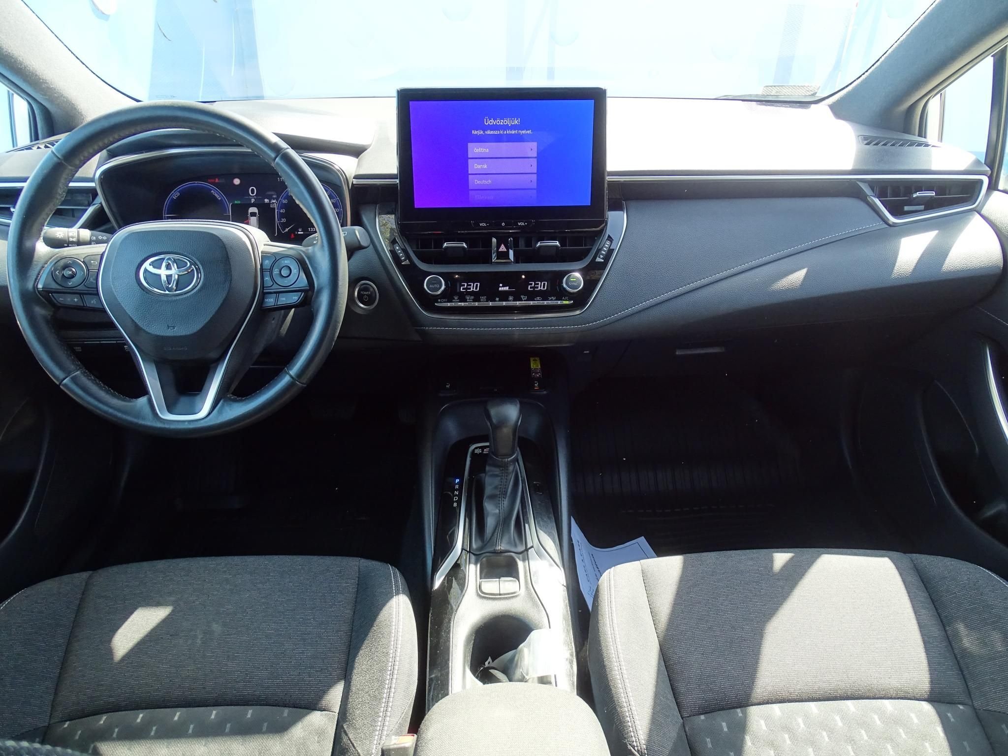 TOYOTA COROLLA
