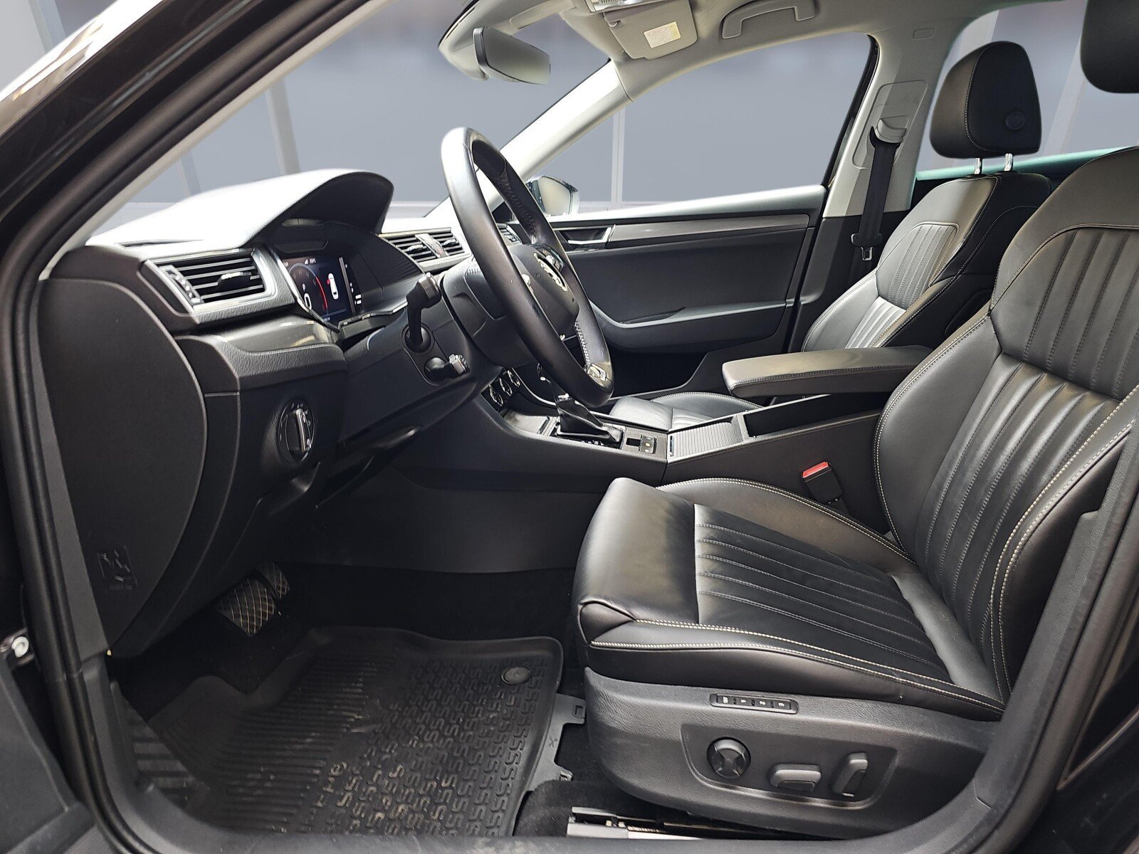 Skoda Superb Combi