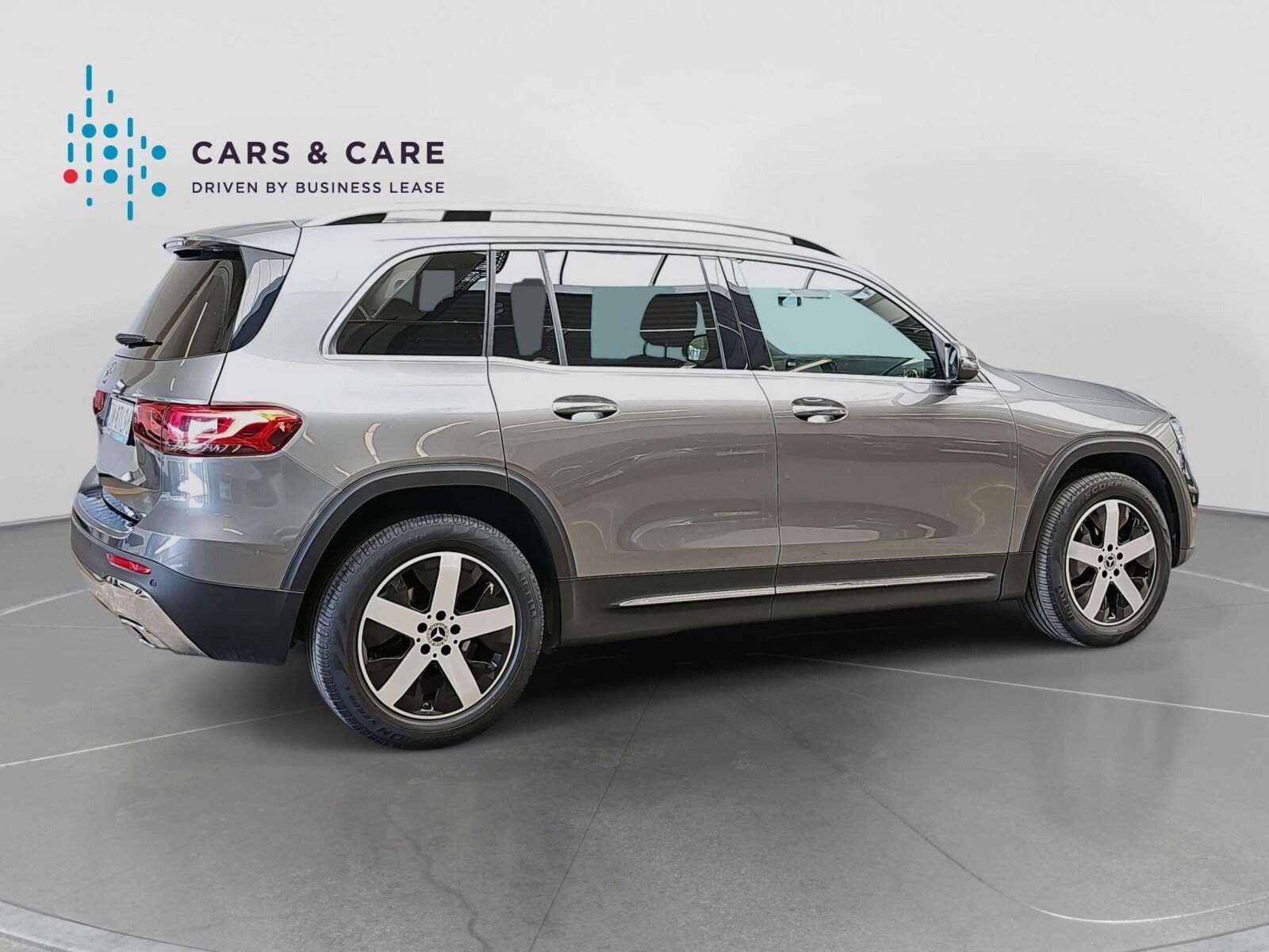 Mercedes-Benz GLB 200