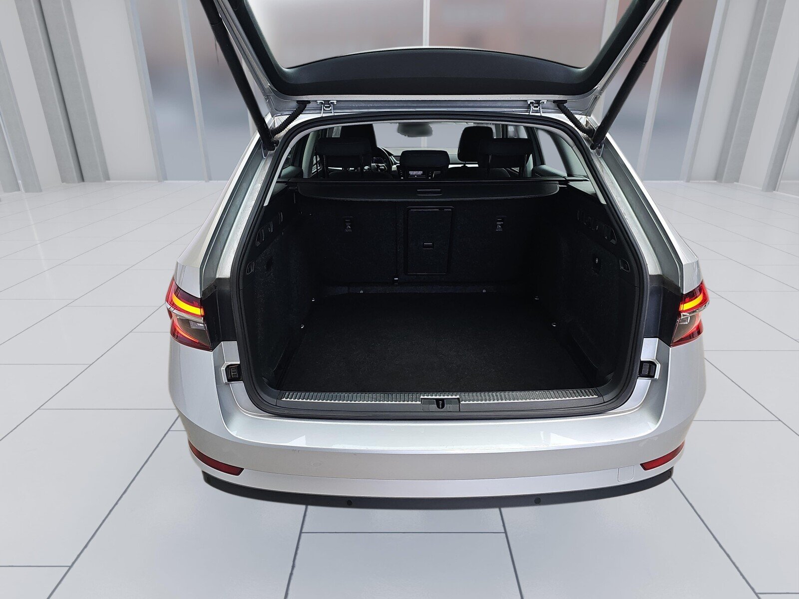 Skoda Superb Combi