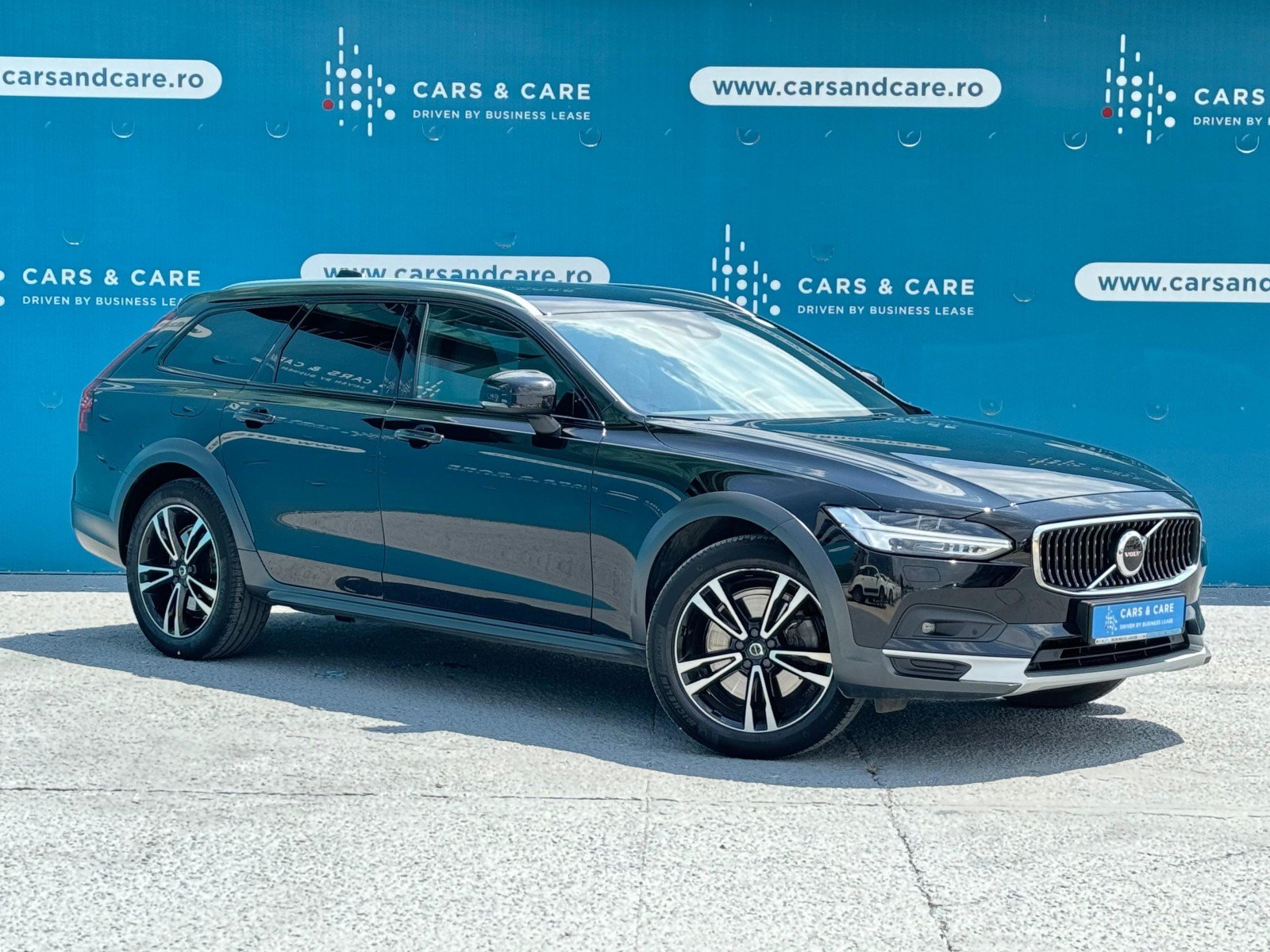 Volvo V90 Cross Country