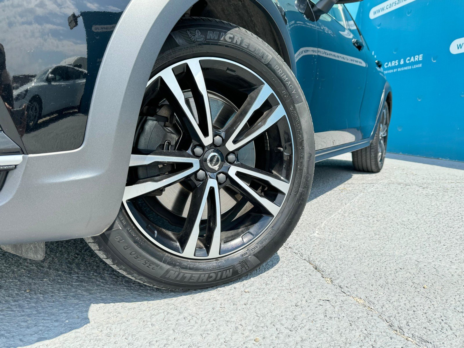 Volvo V90 Cross Country