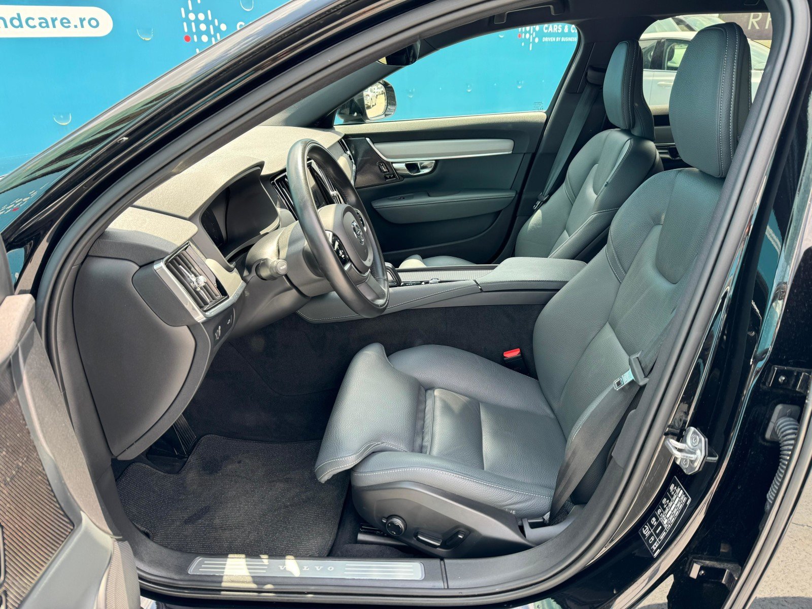 Volvo V90 Cross Country