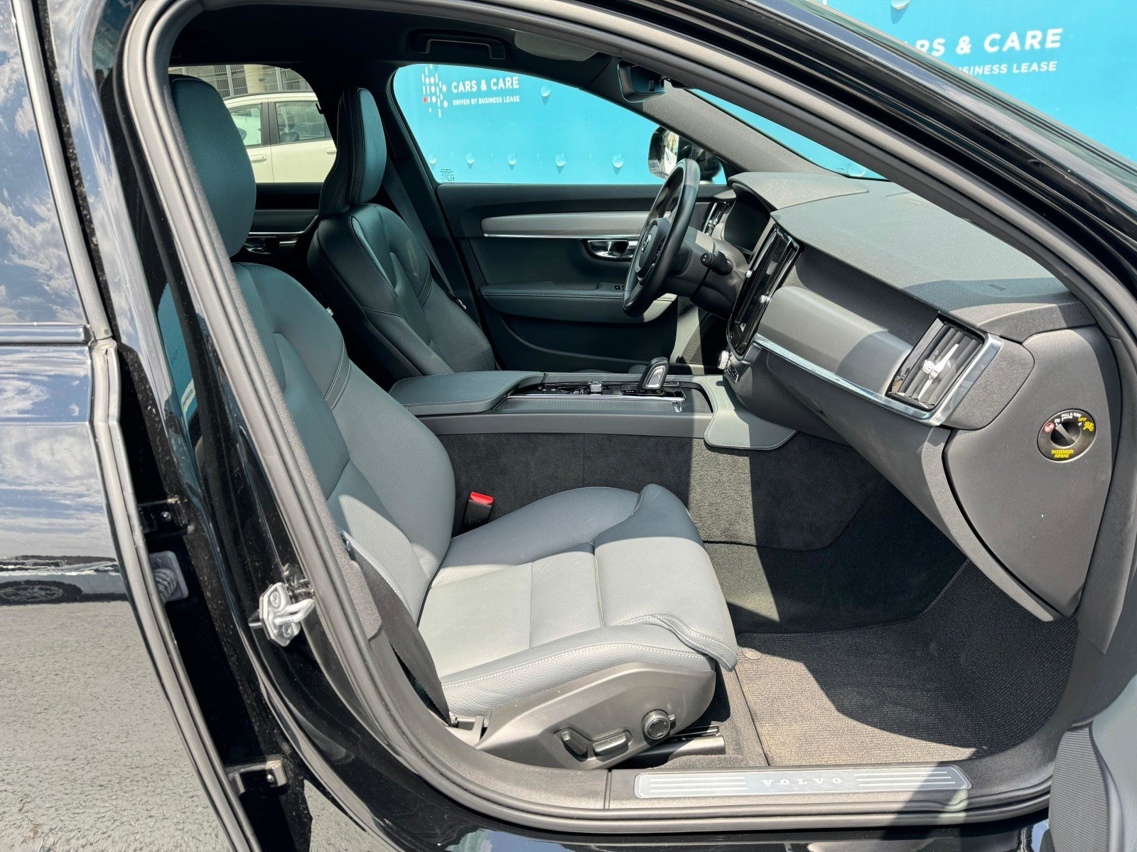 Volvo V90 Cross Country